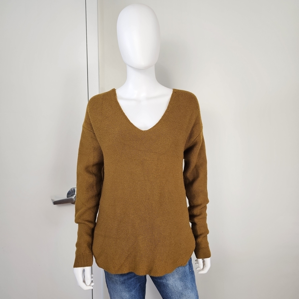 Wilfred Aritzia Brown Knit Long Sleeve V-Neck Sweater Sz M